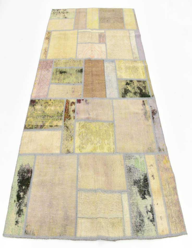 Detail image of  5' 9 x 7' 10  Hand Knotted Ultra Vintage Persian Wool Rug