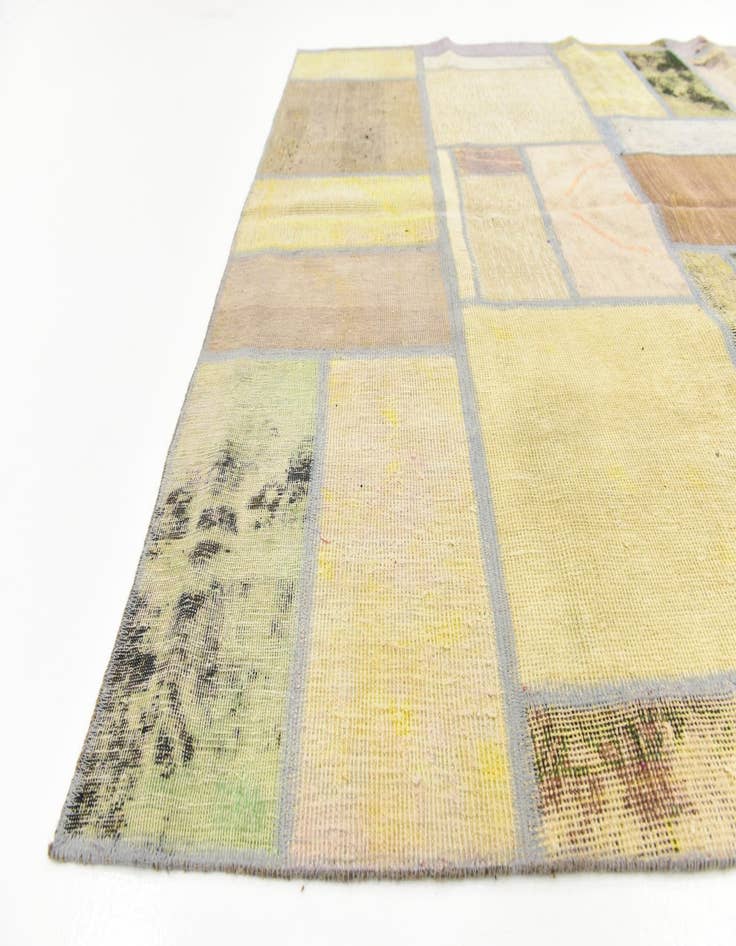 Detail image of  5' 9 x 7' 10  Hand Knotted Ultra Vintage Persian Wool Rug