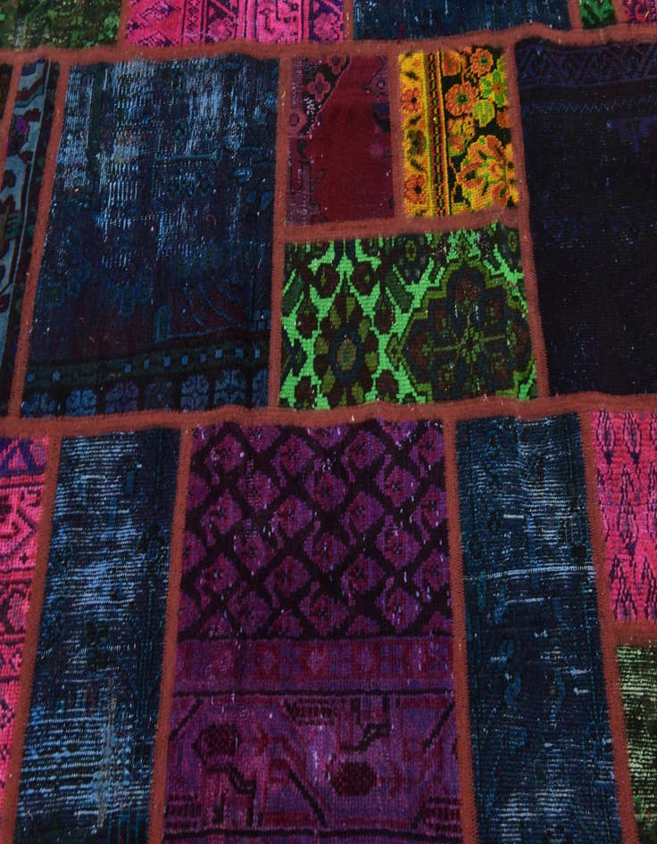 Detail image of  5' 10 x 7' 8  Hand Knotted Ultra Vintage Persian Wool Rug