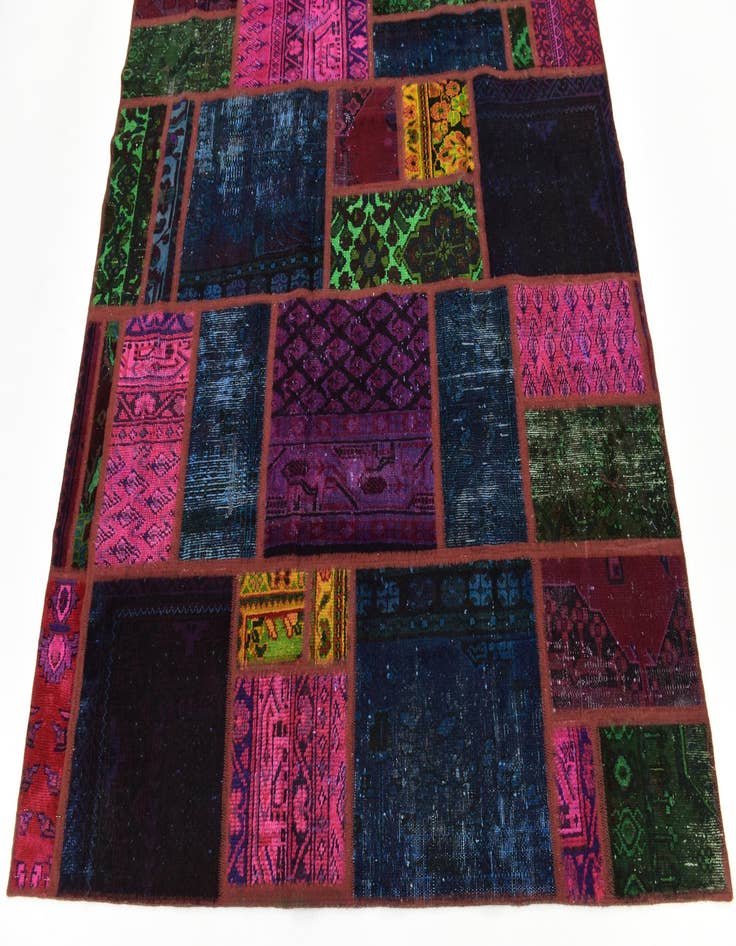 Detail image of  5' 10 x 7' 8  Hand Knotted Ultra Vintage Persian Wool Rug