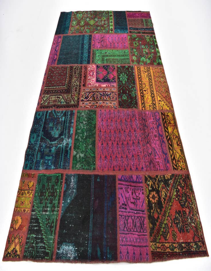 Detail image of  5' 6 x 7' 7  Hand Knotted Ultra Vintage Persian Wool Rug