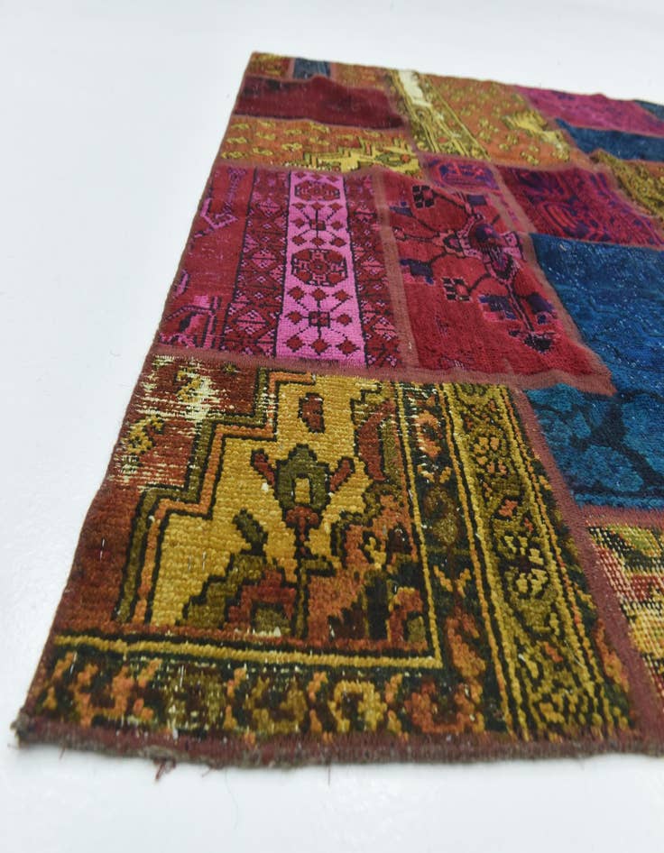 Detail image of  5' 6 x 7' 8  Hand Knotted Ultra Vintage Persian Wool Rug