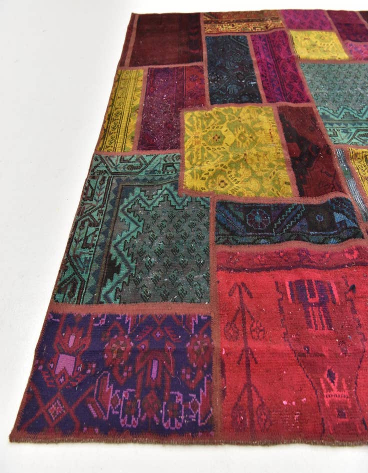 Detail image of  5' 8 x 8'  Hand Knotted Ultra Vintage Persian Wool Rug