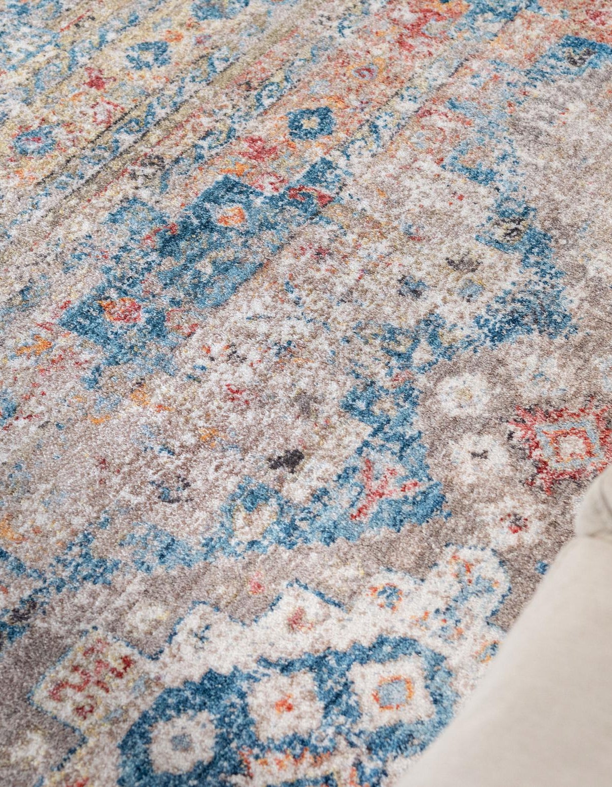 Multicolor 8' x 10' Vega Rug | Rugs.com