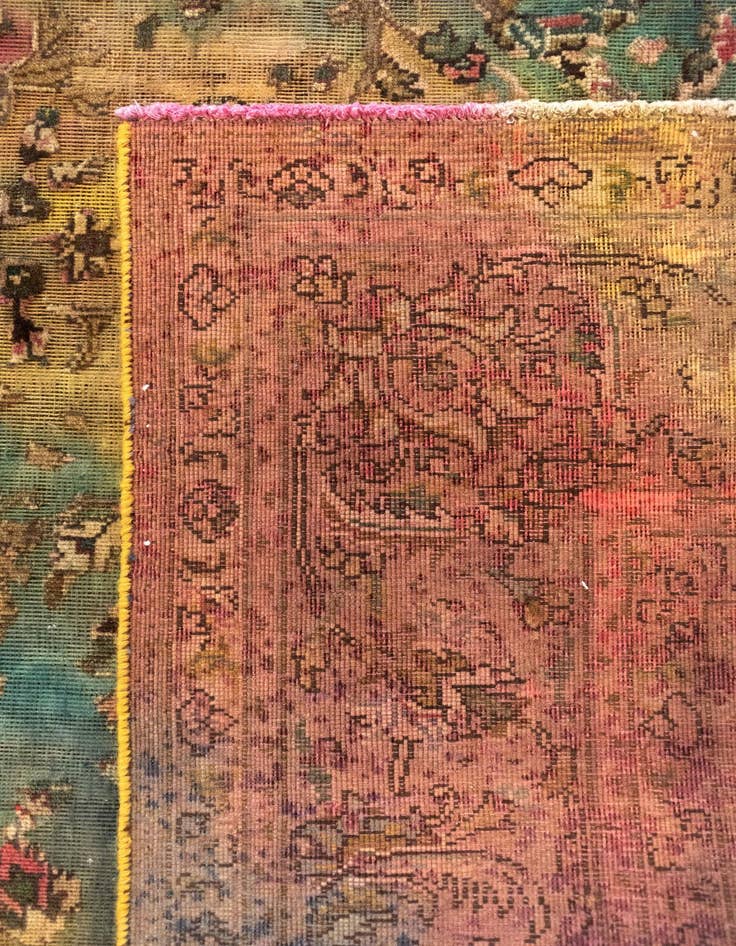 Detail image of  6' 4 x 9' 5 Vintage Royal Wool Rug