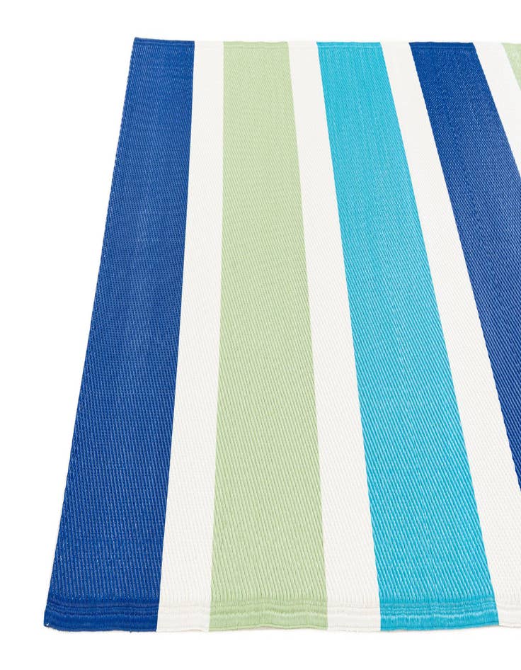 Detail image of  4' x 6'  Washable Vista Breeze Indoor / Outdoor Rug