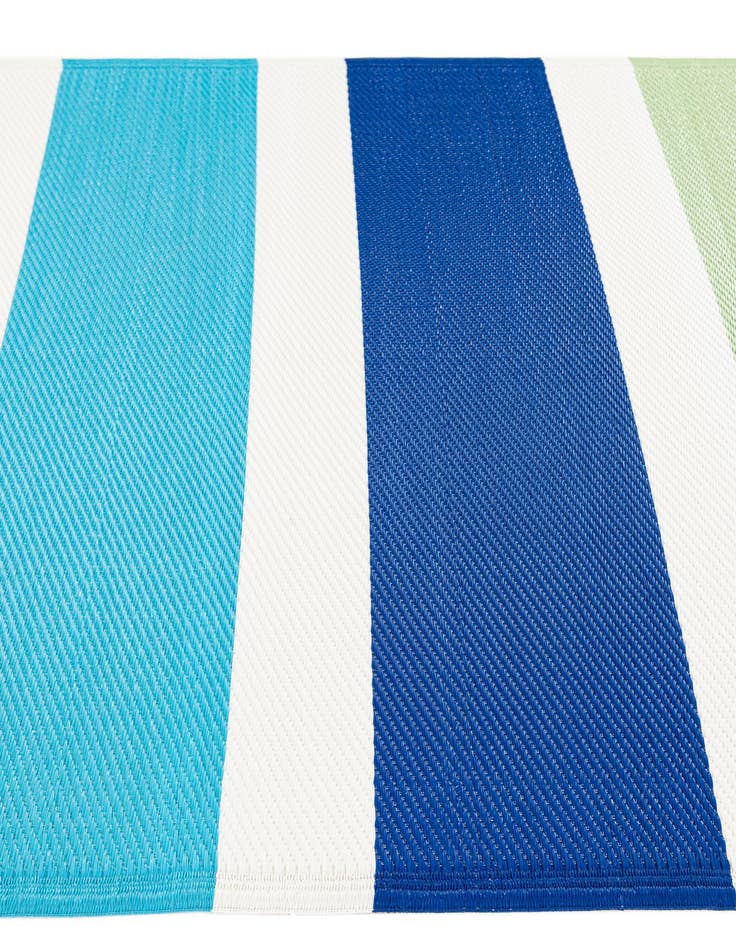 Detail image of  4' x 6'  Washable Vista Breeze Indoor / Outdoor Rug