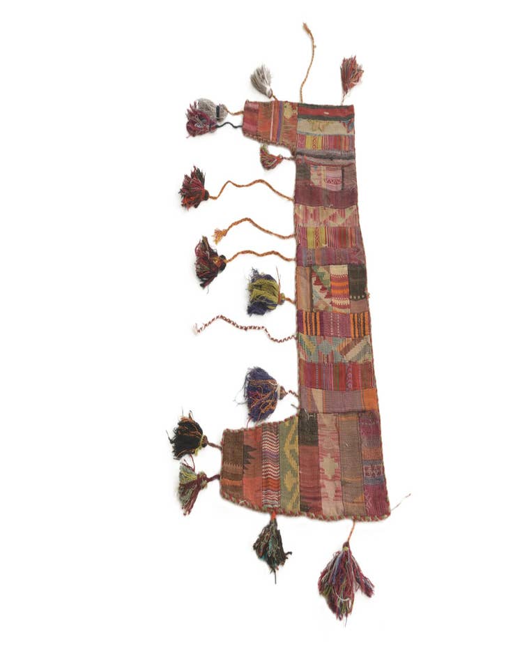 Detail image of  1' 9 x 4' 2  Hand Woven Wall Art Wool Rug