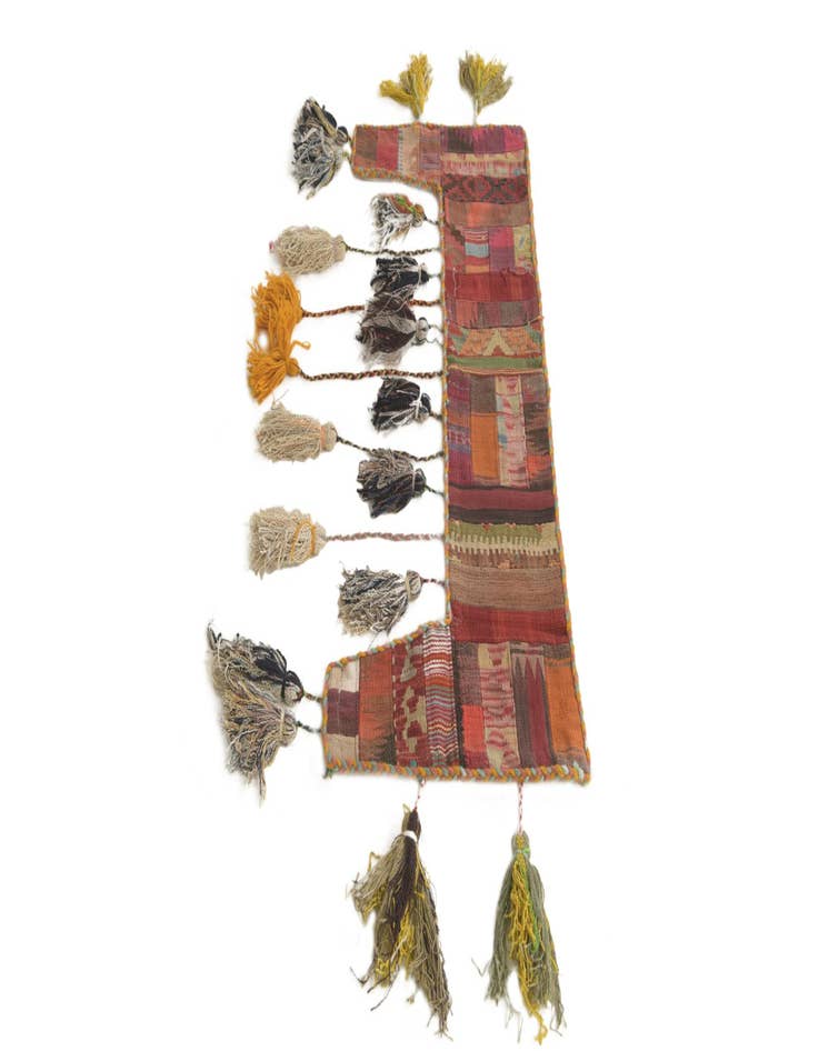 Detail image of 1' 8 x 4' 3 Hand Woven Wall Art Wool Rug