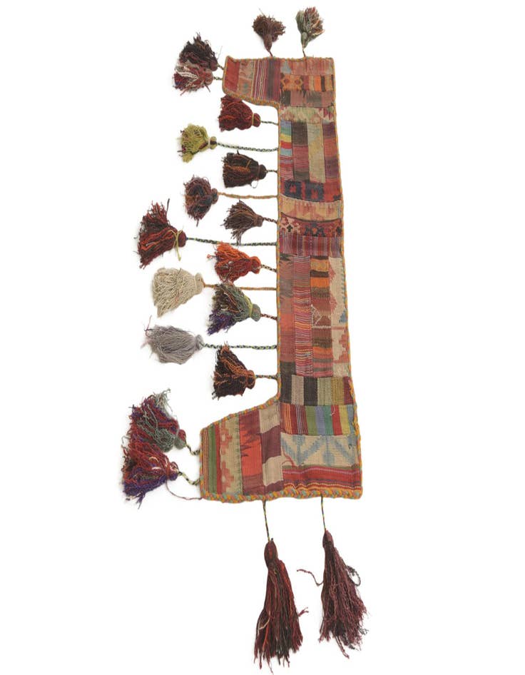 Detail image of  1' 8 x 4' 4  Hand Woven Wall Art Wool Rug