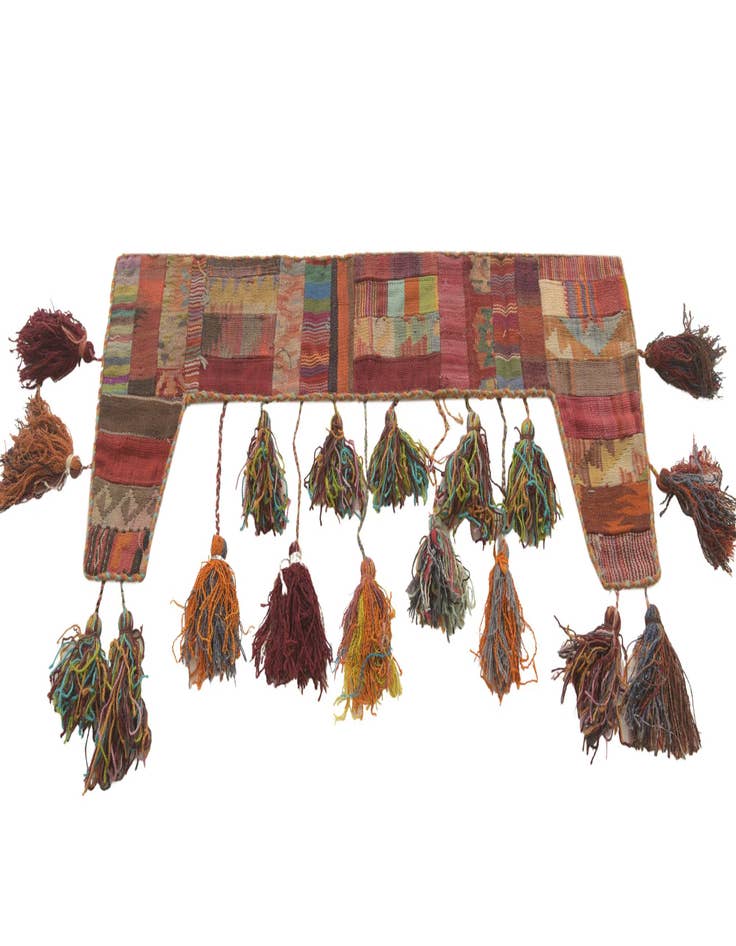 Detail image of 1' 8 x 4' 4 Hand Woven Wall Art Wool Rug