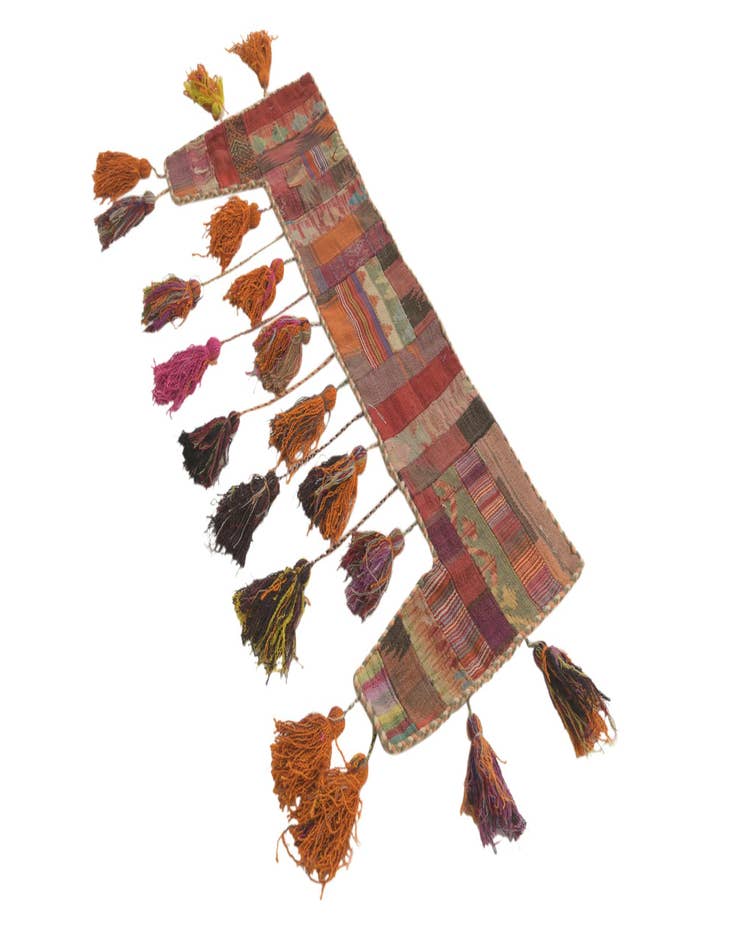 Detail image of 1' 9 x 4' 6 Hand Woven Wall Art Wool Rug