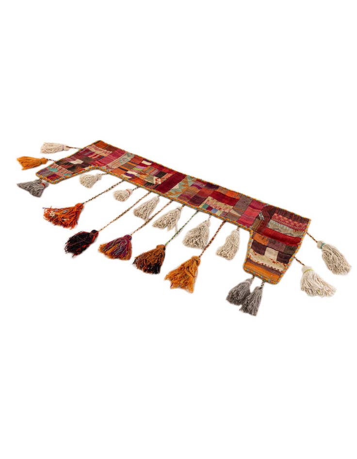 Detail image of  1' 8 x 4' 5  Hand Woven Wall Art Wool Rug