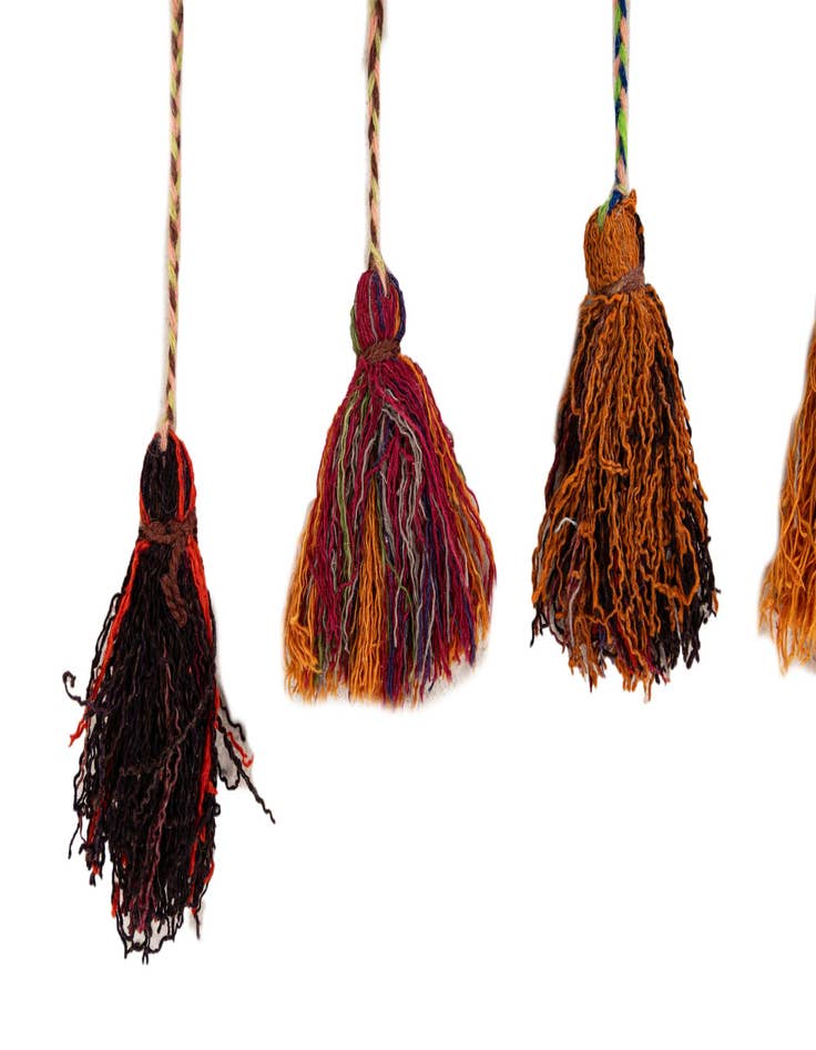 Detail image of  1' 8 x 4' 5  Hand Woven Wall Art Wool Rug