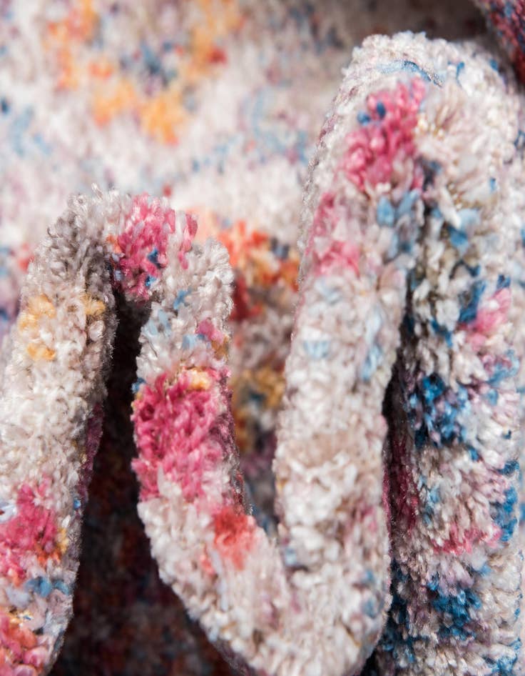 Detail image of  5' 3 x 7' 10 Williamsburg Rug