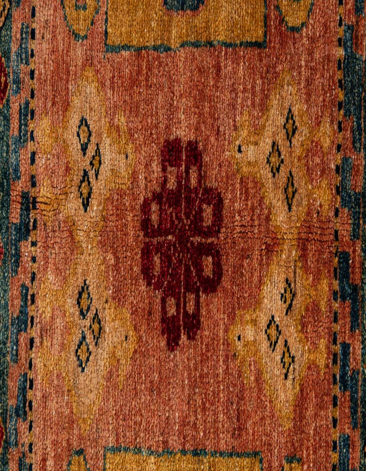 Detail image of  5' 1 x 6' 10  Hand Knotted Ziegler Wool Rug