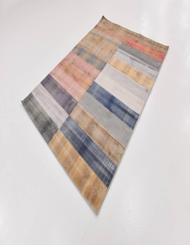 Detail image of  5' x 7' Zoey Rug