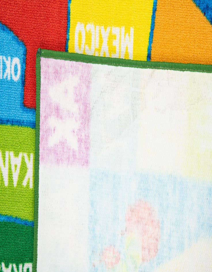 Detail image of  5' x 6' 10 Zoey Rug