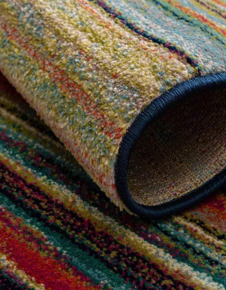 Detail image of  3' x 3' Azalea Round Rug