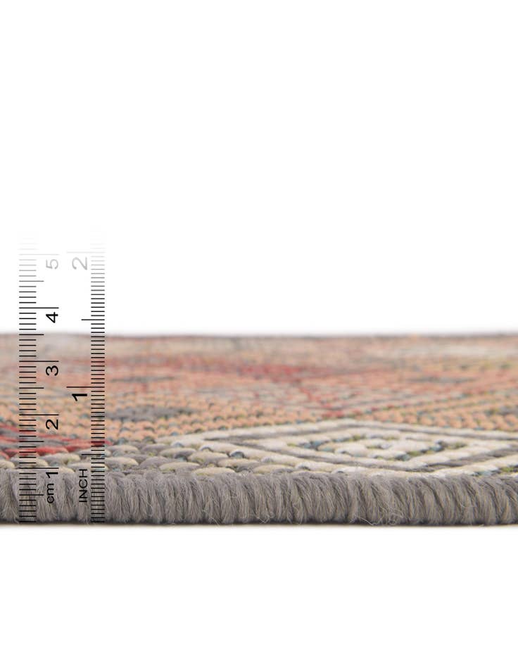 Detail image of  5' 3 x 5' 3  Washable Baja Indoor / Outdoor Round Rug