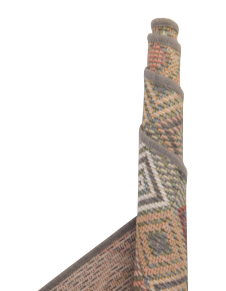 Detail image of  5' 3 x 5' 3  Washable Baja Indoor / Outdoor Round Rug