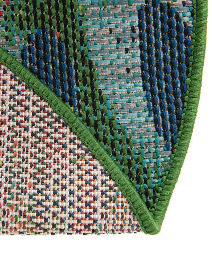 Detail image of  10' x 10'  Washable Baja Indoor / Outdoor Round Rug