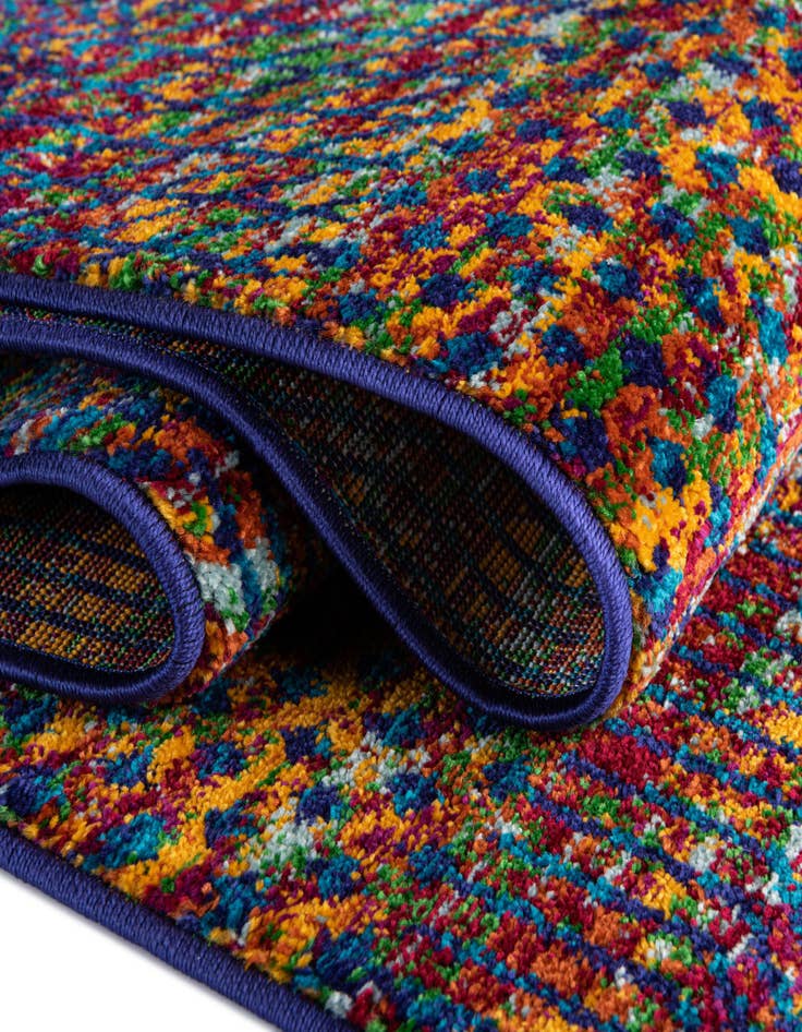 Detail image of  5' 3 x 5' 3 Calypso Round Rug