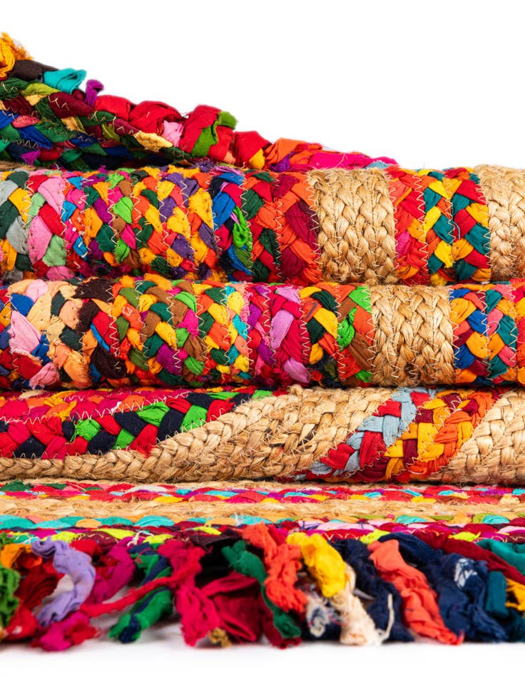 Detail image of  7' 10 x 7' 10  Hand Braided Chindi Jute Round Rug