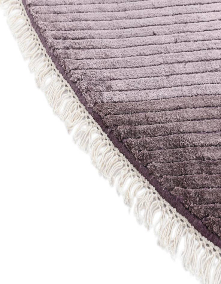 Detail image of  6' 7 x 6' 7  Hand Knotted Darya Wool Round Rug