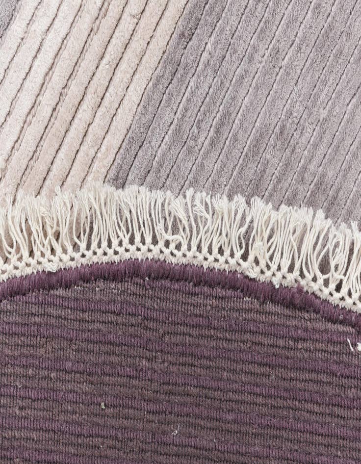 Detail image of  6' 7 x 6' 7  Hand Knotted Darya Wool Round Rug