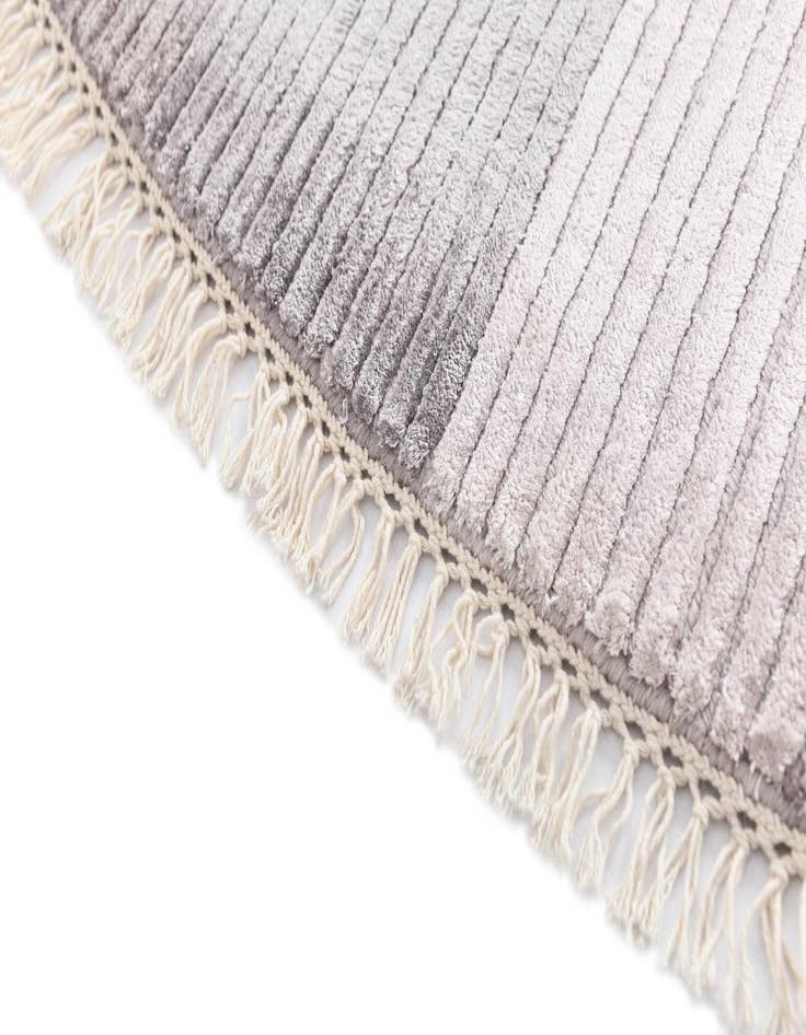 Detail image of  6' 7 x 6' 7  Hand Knotted Darya Wool Round Rug