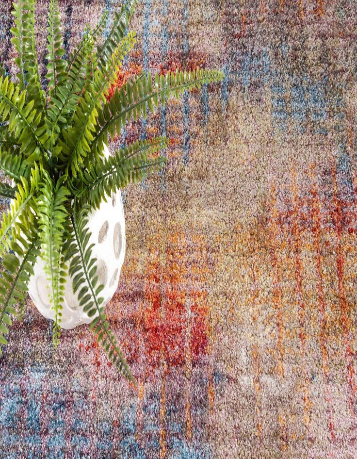 Detail image of Jill Zarin 8' x 8' Downtown Round Rug