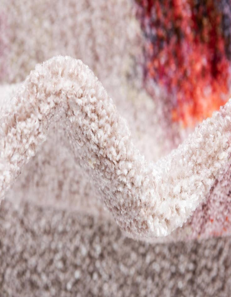 Detail image of Jill Zarin 8' x 8' Downtown Round Rug