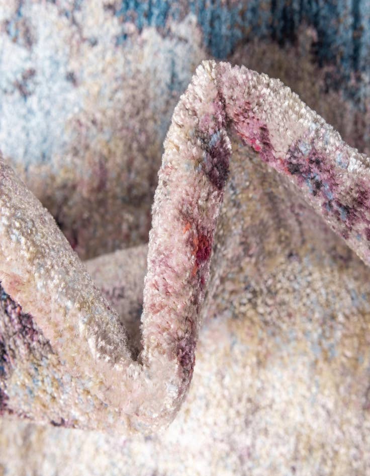 Detail image of Jill Zarin 5' 3 x 5' 3 Downtown Greenwich Village Round Rug