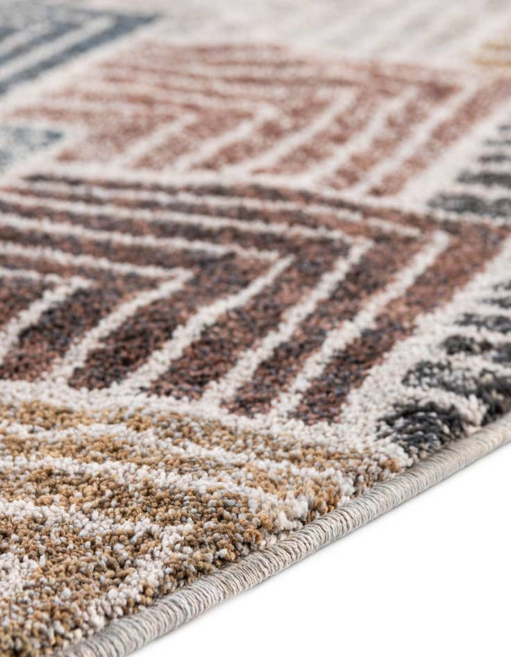 Detail image of  3' 3 x 3' 3 Eco Trellis Round Rug