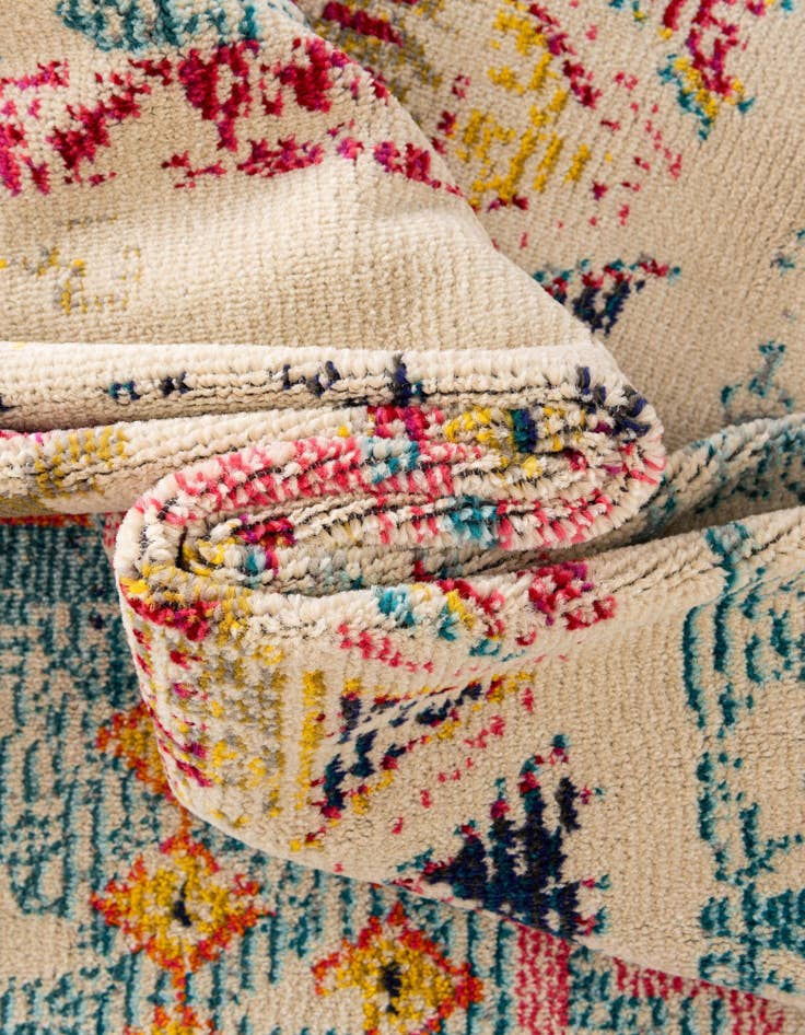 Detail image of  8' x 8'  Washable El Paso Round Rug