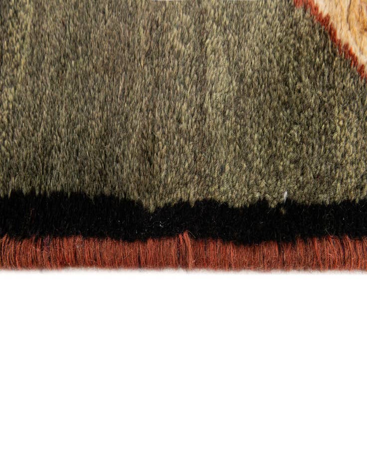 Detail image of  3' 11 x 8' 7  Hand Knotted Gabbeh Wool Round Rug