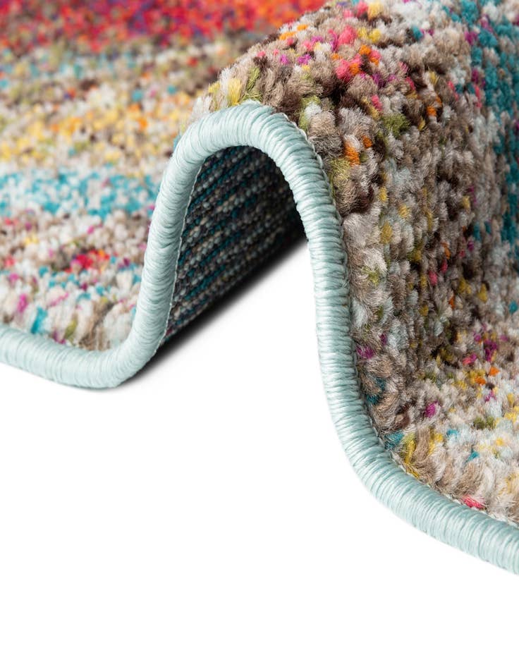 Detail image of  7' 10 x 7' 10  Washable Haerfest Round Rug