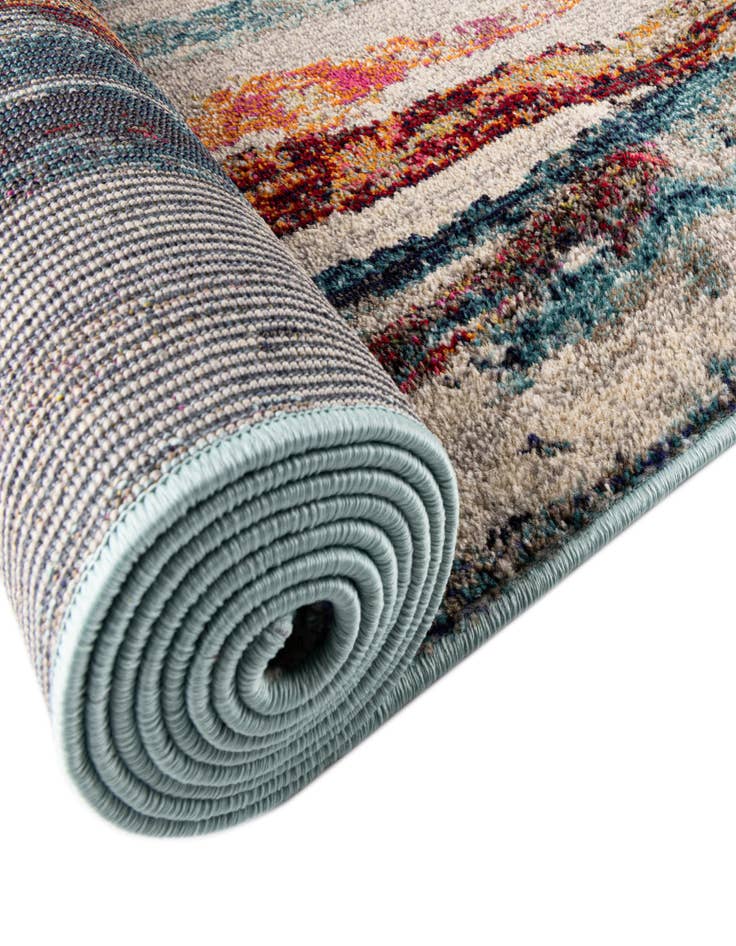 Detail image of  5' 3 x 5' 3  Washable Haerfest Round Rug