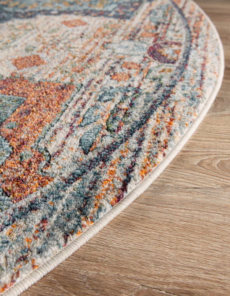 Detail image of  8' x 8' Isabella Round Rug
