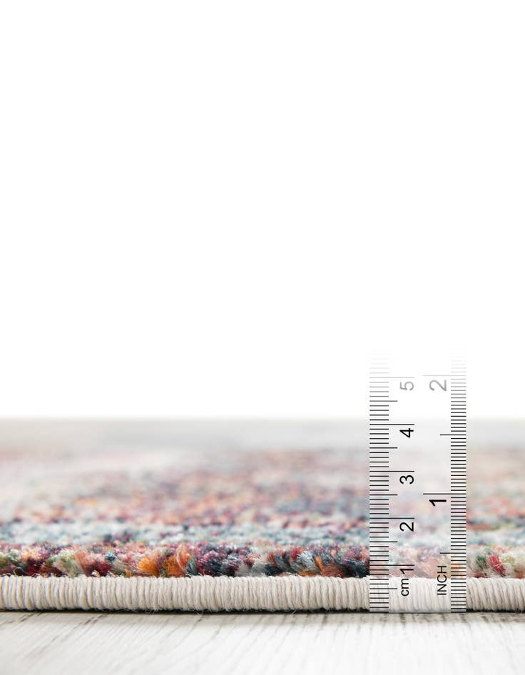 Detail image of  8' x 8' Isabella Round Rug