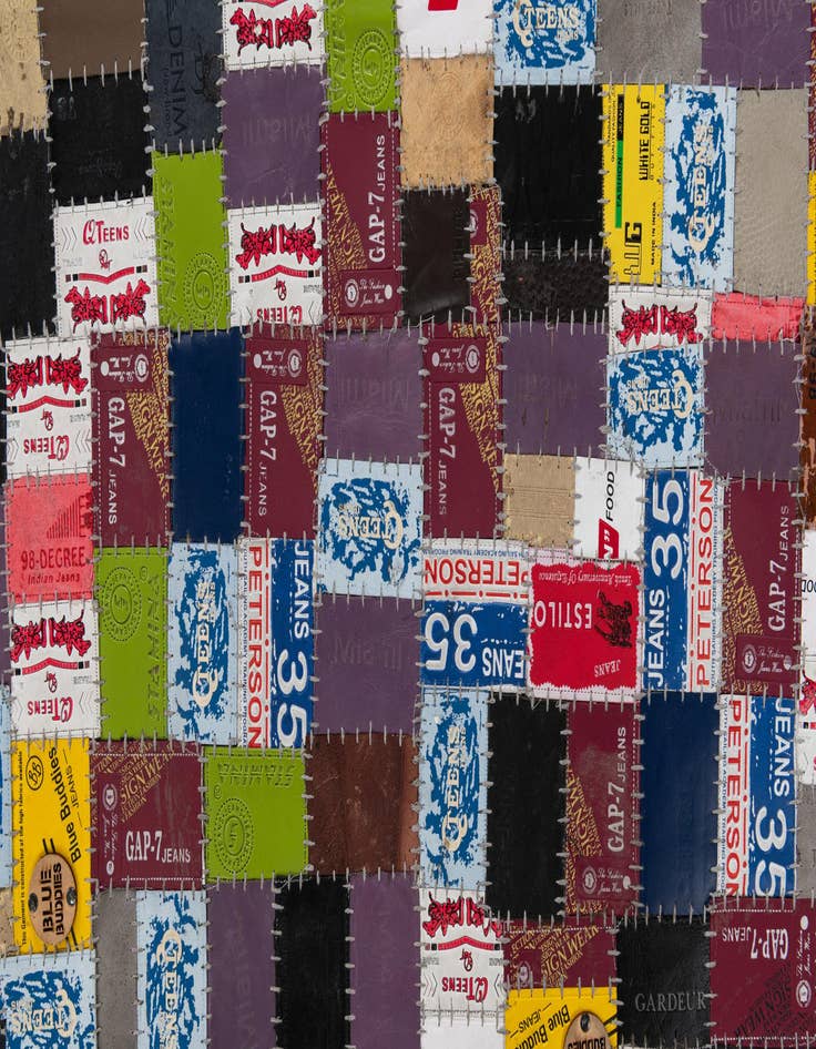 Detail image of 3' x 3' Jean Leather Tag Round Rug