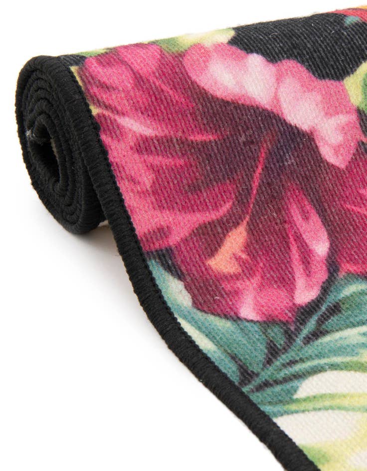 Detail image of  7' 10 x 7' 10  Washable Jill Zarin Caribbean Indoor / Outdoor Round Rug