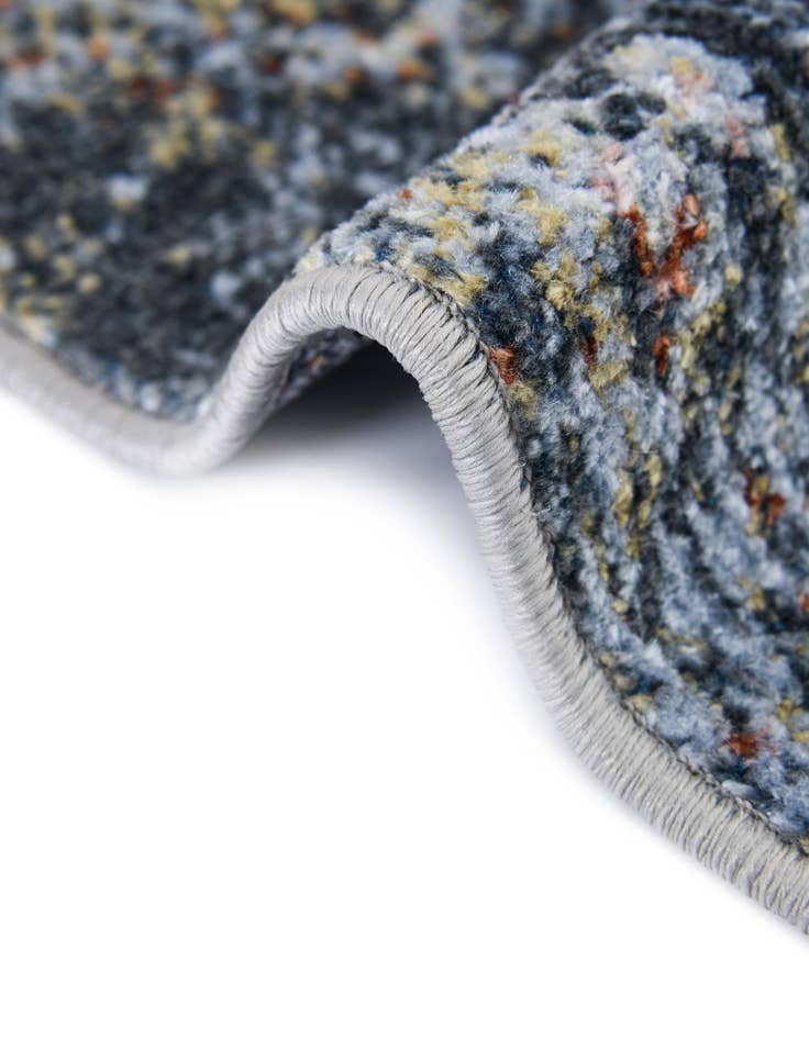 Detail image of  3' 3 x 3' 3 Kamala Washable Round Rug