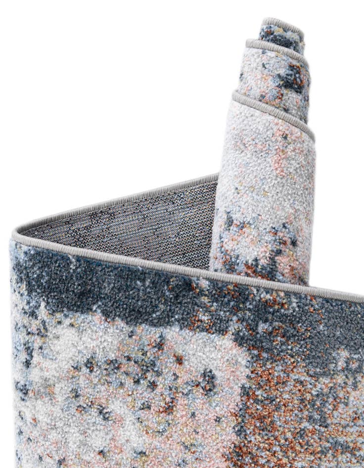 Detail image of  3' 3 x 3' 3 Kamala Washable Round Rug