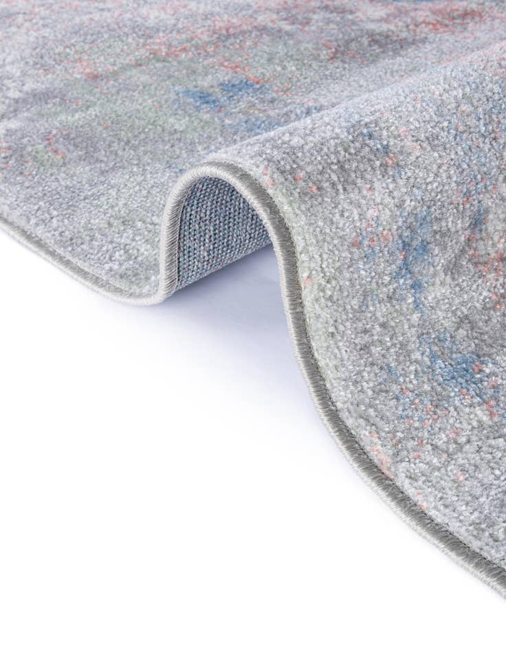 Detail image of  3' 3 x 3' 3 Kamala Washable Round Rug