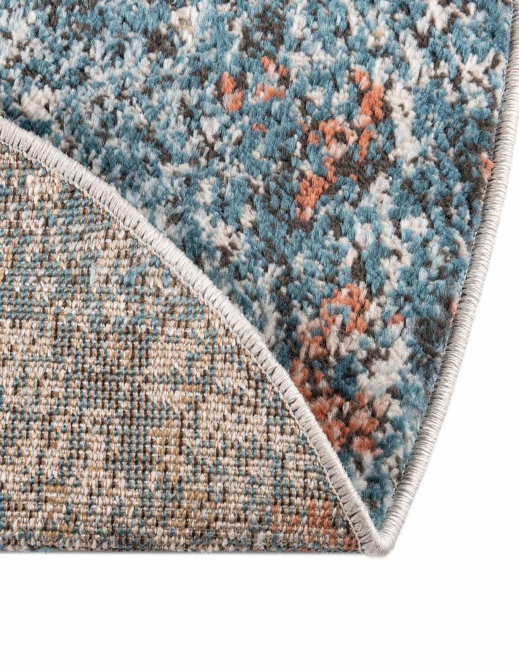 Detail image of  3' 3 x 3' 3 Leipzig Round Rug