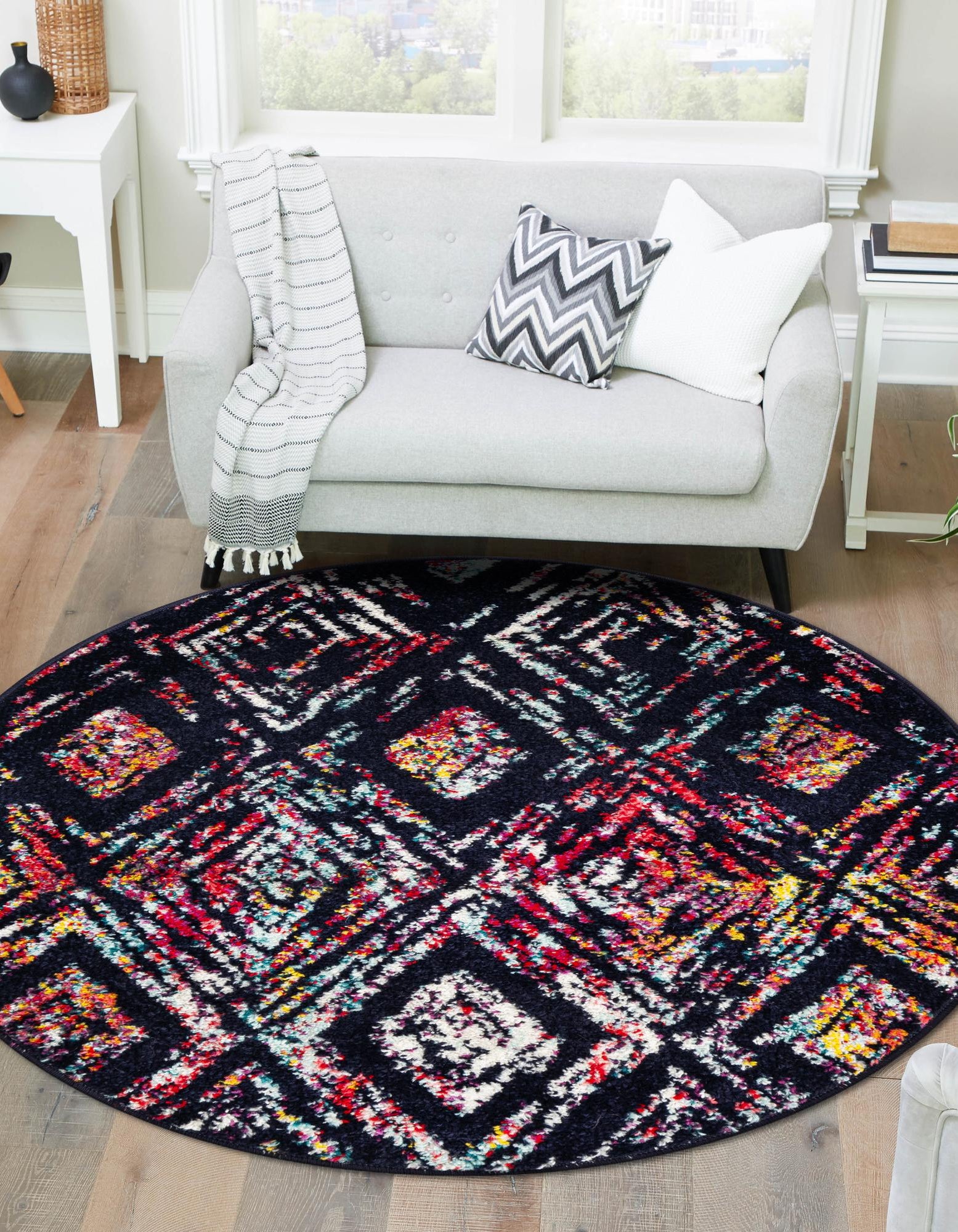Multicolor 7' 10 x 7' 10 Madeline Round Rug | Rugs.com