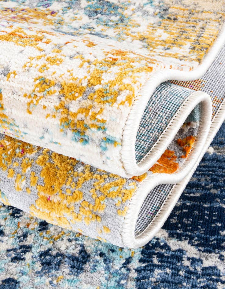 Detail image of  5' 2 x 5' 2 Malibu Round Rug