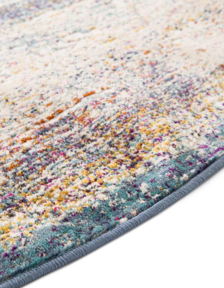 Detail image of  3' 7 x 3' 7 Malibu Round Rug